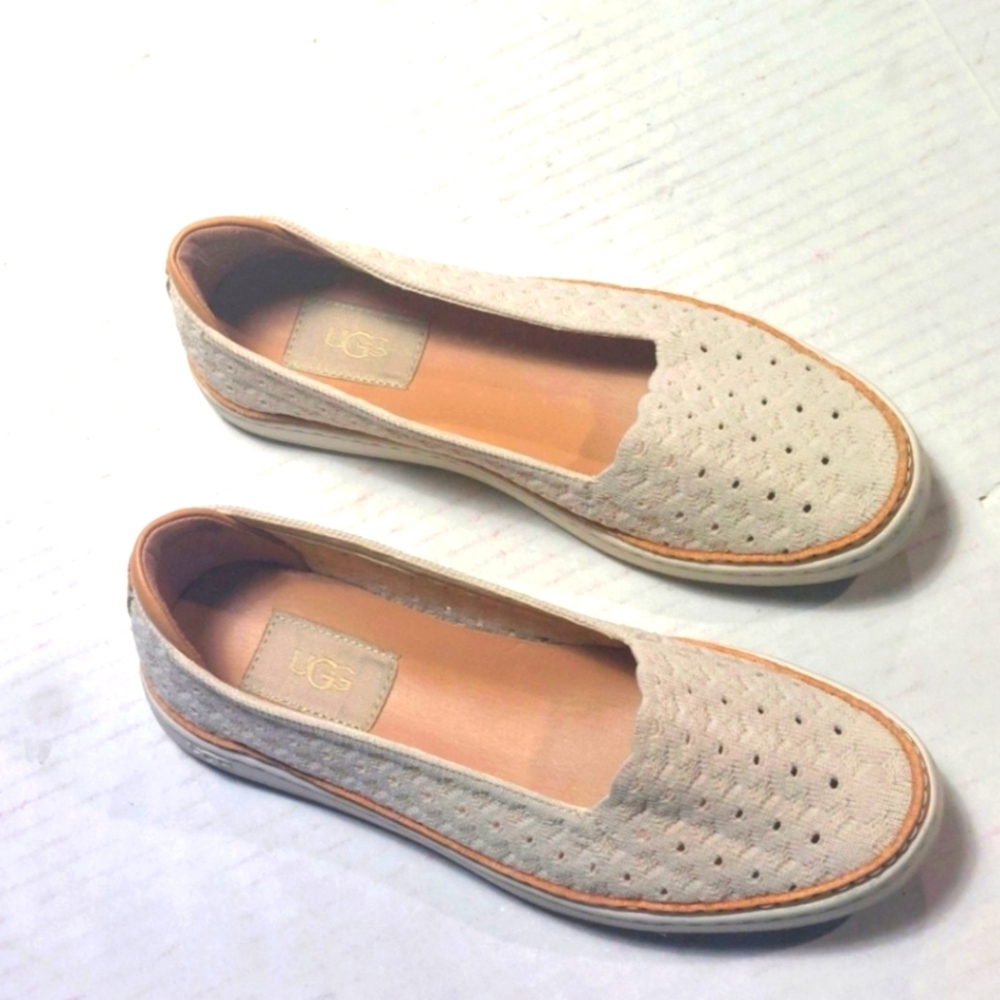 UGG Women's Cream Slip-On Shoes Size US 6.5